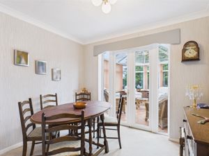 Dining Room- click for photo gallery